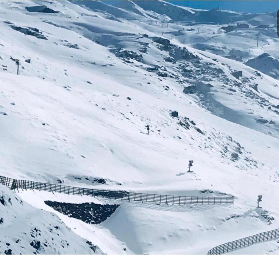 Sierra Nevada Los Alayos Estacion De Esqui المظهر الخارجي الصورة