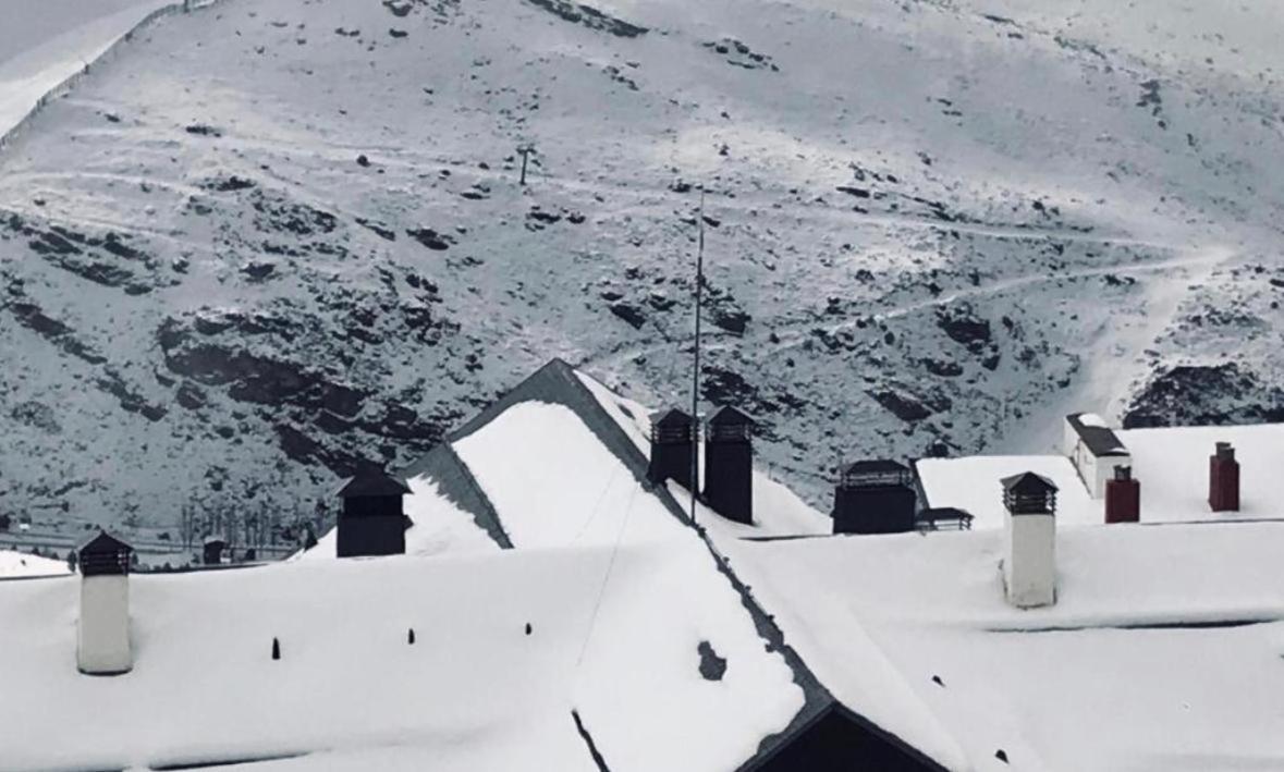 Sierra Nevada Los Alayos Estacion De Esqui المظهر الخارجي الصورة